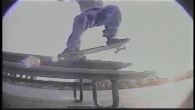 (#TGCTV) CLASSICS PETER SMOLIK - ETNIES HI-5 смотреть онлайн