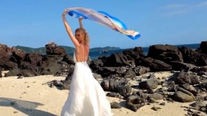 Музыка. Девушки. Море