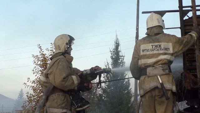 15 10 19 Дети сожгли 20 тонн сена смотреть онлайн