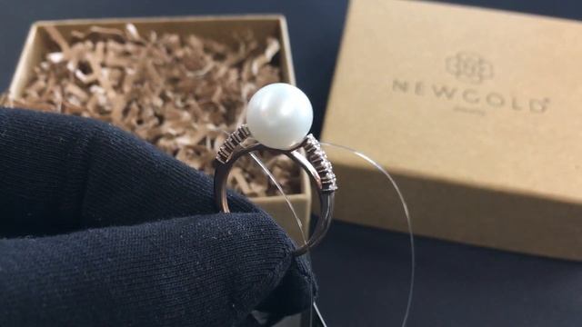 !Кольцо 094660 из красного золота 585 пробы с фианитами и жемчугом смотреть онлайн