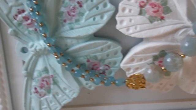 Браслет из Аквамарина с позолочннными подвесками