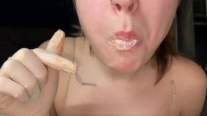 Мел Васильполье в пасти из природного мела//chalk moor /￼#asmr #chalk #cranch #асмр #wet #глина #ме