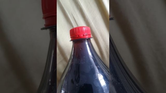 Update: Über Sinn und Unsinn der neuen Deckel bei Einweg- Getränkeverpackungen смотреть онлайн