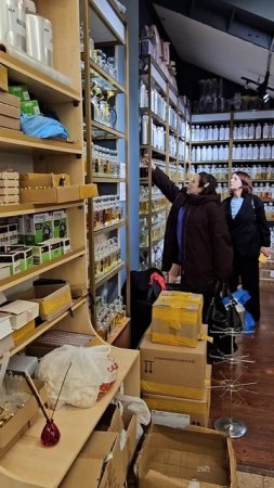 Тема бизнеса наливных духов, под своим брендом, тк Садовод.