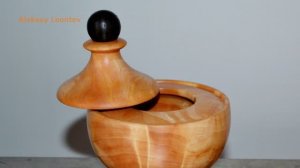 ГОРШОЧЕК из берёзовой сувели. Деревянная посуда / Making a Pot from Birch Burl. Woodturning