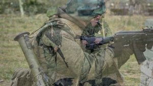 С ПРАЗДНИКОМ  МУЖИКИ  - сл музыка исполняет Николай Ананьев гитара