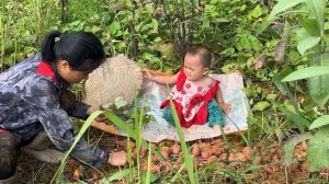 Homeless 17-year-old single mother:Experiencing the pain of losing her child, the kind police helpe