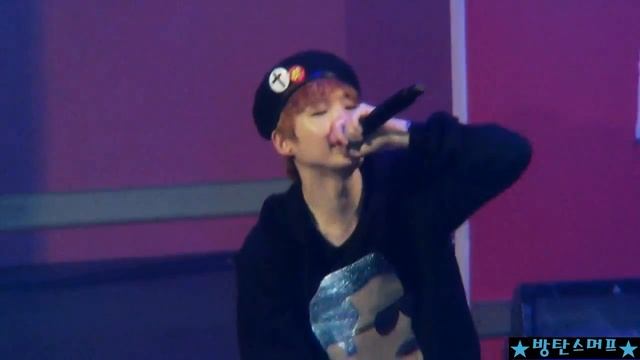 2015.02.24 Церемония поступления в женский университет Соншин (BTS)
Hormone War .  RM был в LA