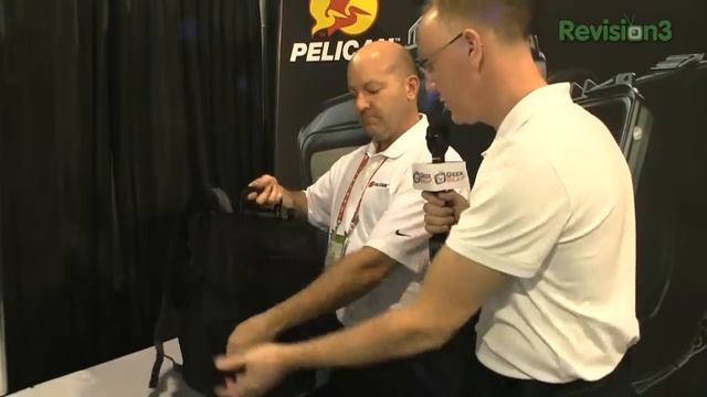 Geek Beat Archives Pelican Urban Tablet Backpack CES 2012 смотреть онлайн