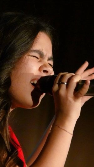 Дарья Гладченко "Всё земное стало странным"