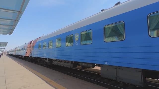 Улан-Батор: пассажирский поезд готов поехать в Иркутск | Железная дорога смотреть онлайн