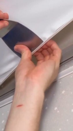 ✅ Как заделать дырку в натяжном потолке? Легкий ремонт своими руками! 🔧