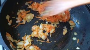 Установили турник Муж не в духе.Илья сходил в парикмахерскую.