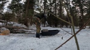 Доехали до избы / Резина гребёт / Ночёвка в лесу