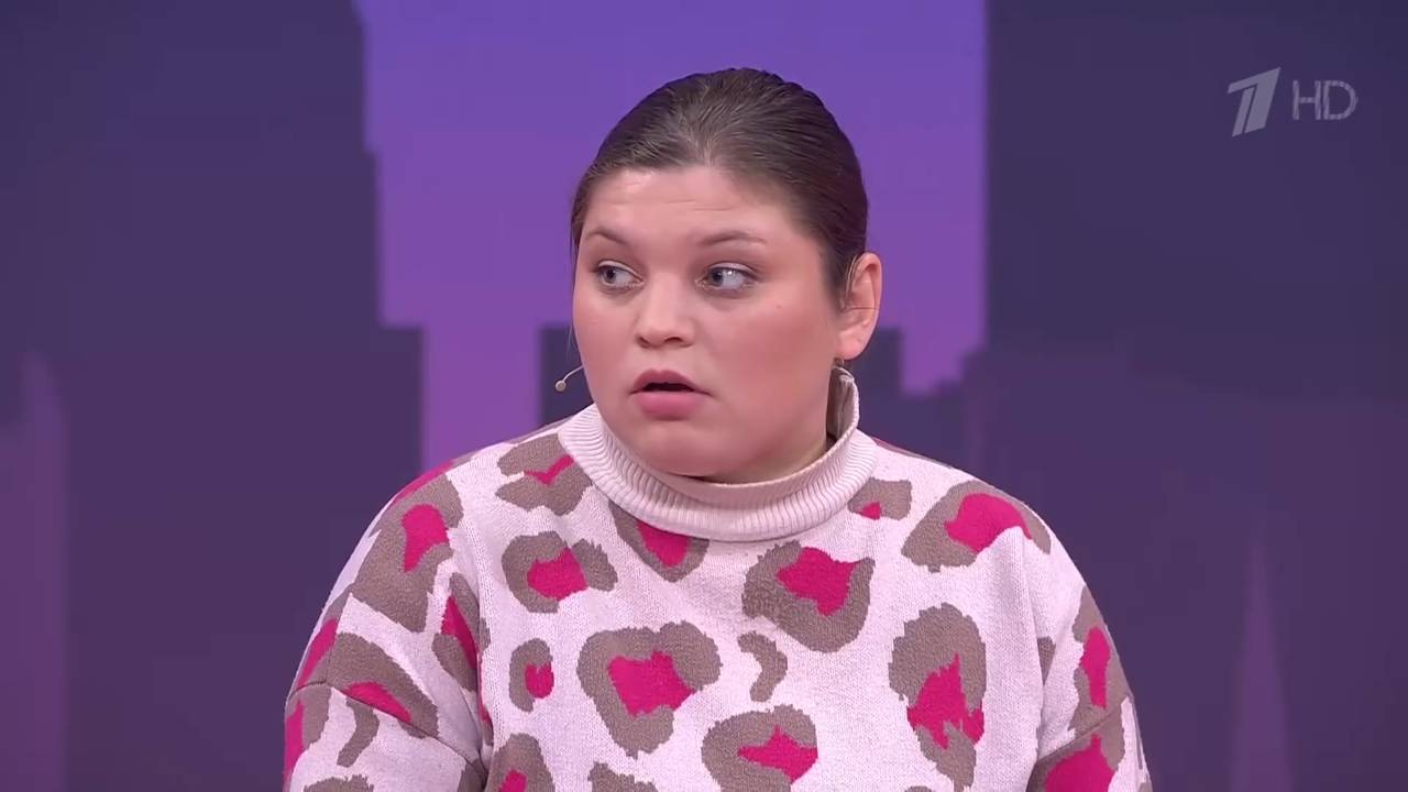 Где, по мнению Азамата, должна жить Альбина?