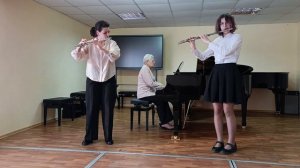 Э. Кронке "Две бабочки" 1 часть.
Исп. Князева Вита, Грицун Анастасия
Конц. Болотская Л.В.