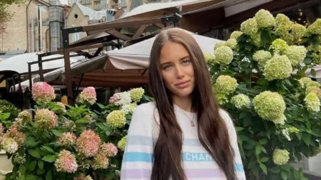 УЖАС КУДА ОНА СМОТРЕЛА Девушка Григорий ЛЕПСА - Аврора Киба поделилась....