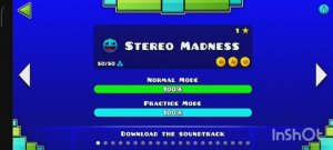 Stereo Madness на 3 монеты в Geometry Dash.