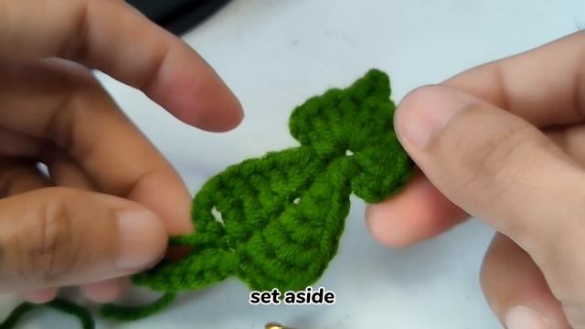 CROCHET CAT KEYCHAIN | HOW TO CROCHET CAT KEYCHAIN | CROCHET CAT TUTORIAL FOR BEGINNERS смотреть онлайн