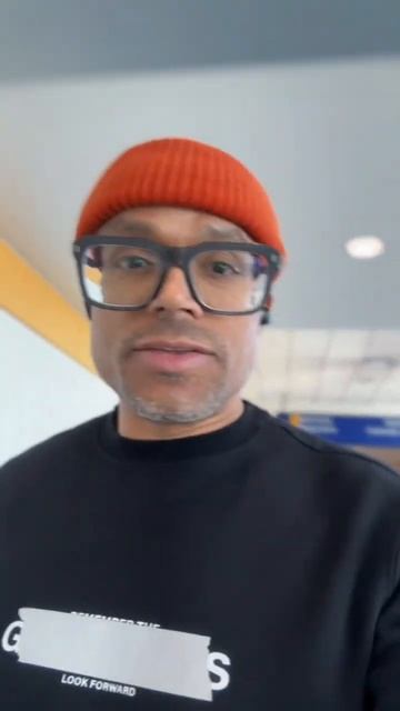 On my way to Las Vegas for WPPI ✈️ @rfwppi #photography #lasvegas #travelphotography смотреть онлайн