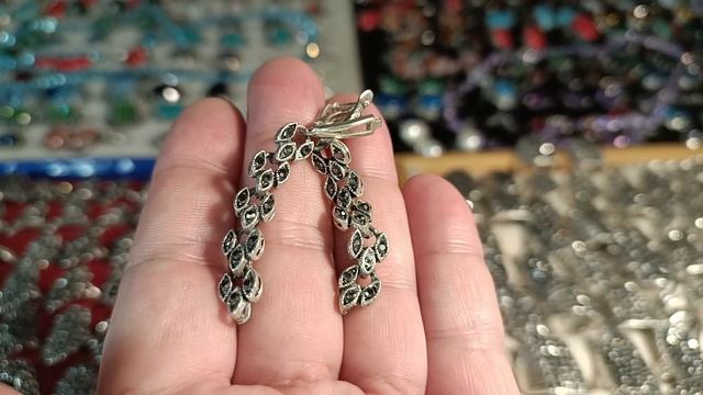 Распродажа по низкой цене капельного серебра с марказитами.