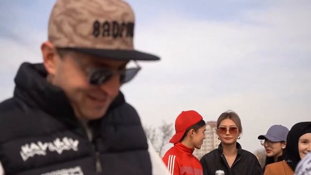 ГОЛОДНЫЕ-ИГРЫ 13-й выпуск смотреть онлайн