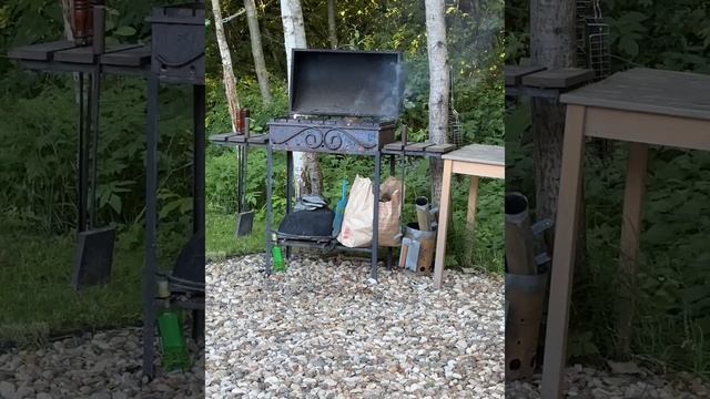 Домик с панорамными окнами в лесу смотреть онлайн