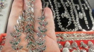 украшения из капельного серебра с марказитами