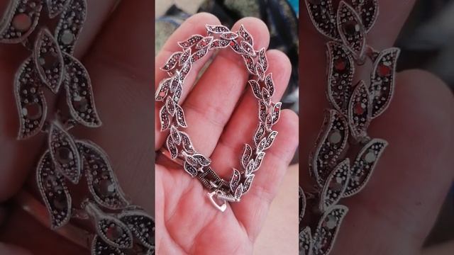 Распродажа капельного серебра с марказитами по низкой цене.