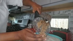 HOW TO PEEL BEANS WITH A BLENDER FOR AKARA/MOI MOI. KELECHI KELECHI TV