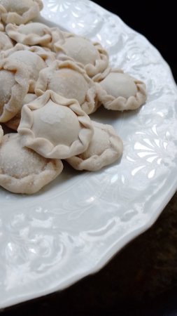 Супчик с маленькими пельмешками.