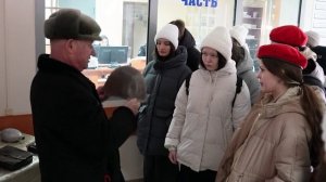 Полиция бүлегендә кунакта