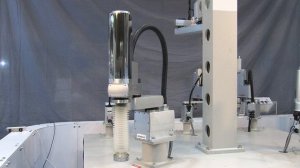 SCARA Robot ［YAMAHA ROBOT］