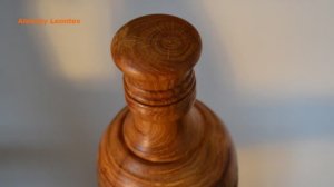 Ваза в виде бутылки. Ваза из дуба / Vase of oak. Woodturning
