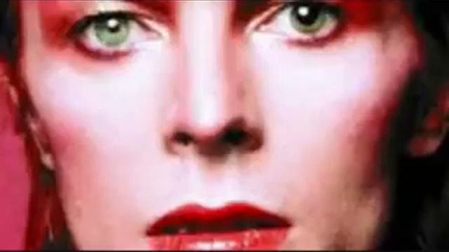 David Bowie tribute by fisherbickerton- Goodbye Chameleon смотреть онлайн