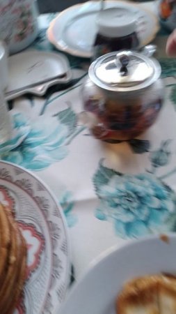 НАПЕКЛИ ВКУСНЫХ БЛИНОВ