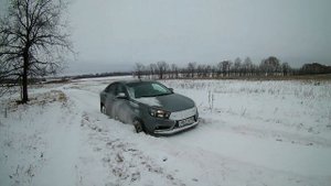 Лада Веста по снегу. Антипробуксовочная система TCS. Lada Vesta Traction Control System. Avtosuper