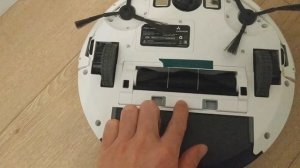 Робот-пылесос Accesstyle VR32V02MW дребезжит крышка у робота!
