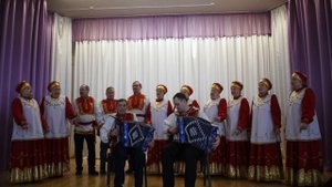 "Как родная меня мать провожала" - хор ветеранов "Сударыня-Барыня" Чулым