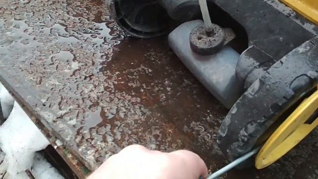 Мойка Керхер К3 (Снятие колеса Karcher)