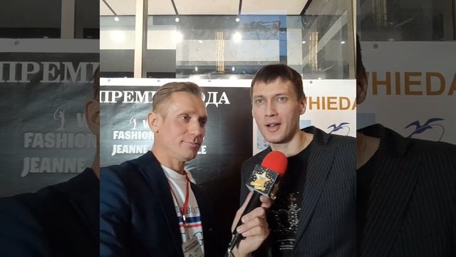 Сложно ли написать картину красивой девушки #художник #вечеринки #портретдевушки #олегкозак #shorts