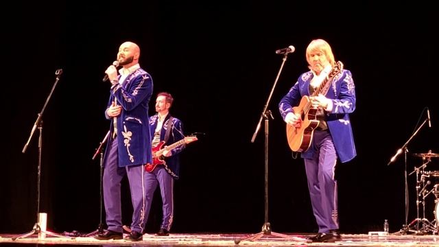 ПЛЫВЕ РЭЧАНЬКА (ПЛЫВЁТ РЕЧКА) - БГА "Песняры" смотреть онлайн