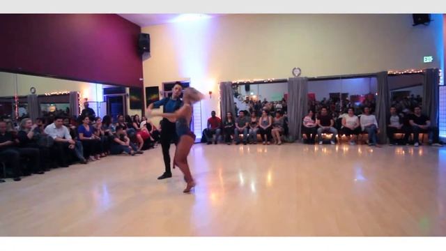 Mike Zuniga / Valerie Ann Olivas @ Clave Jook Joint смотреть онлайн