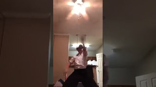 Waacking/punking  old school! Tornado style