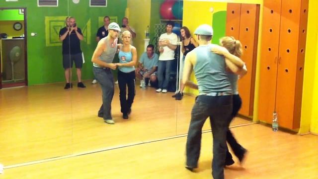 2012.05.09 - Haladó Salsa Figurák смотреть онлайн