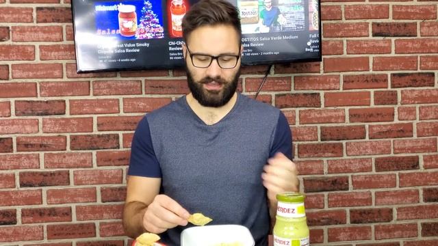 Does Guacamole Salsa Really Count as Salsa?? смотреть онлайн