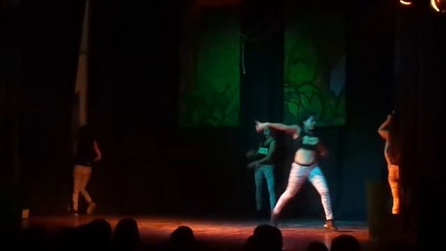 Femme Style - Waacking - House . смотреть онлайн