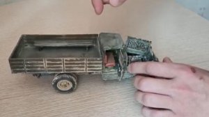 За месяц из обычного картона сделал модель ГАЗ-АА, легендарную "полуторку" блокадного Ленинграда