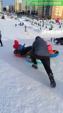 Преображенский парк притягивает, словно магнит.