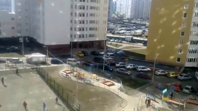 Утро в Киеве. После Международного Женского дня!